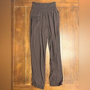 Shosho Black Pants with Pockets